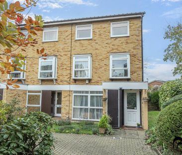 2 bedroom maisonette to rent - Photo 5