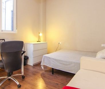 Carrer de les Garrigues, Valencia, Valencian Community 46001 - Photo 5