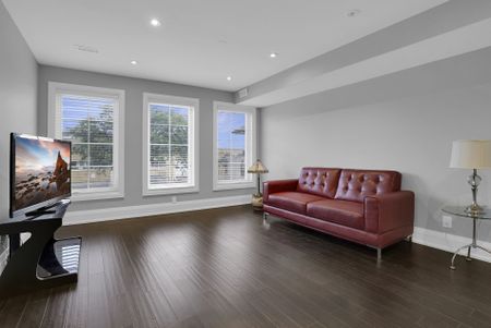 For Lease - 14 Rotherham Avenue Unit# Upper 2 Levels, Toronto, Ontario - Photo 2