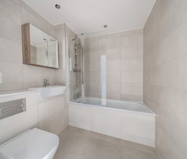 St Pauls Road, Barking, London, IG11 - Photo 6