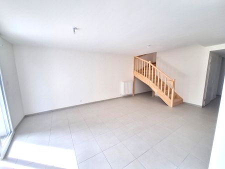 Location Maison 4 pièces 85m² LES SABLES D’OLONNE 85340 - Photo 2