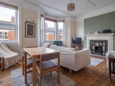 3 bedroom apartment to rent - Photo 5