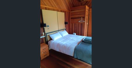 Charming Fully Furnished 2-Bedroom Home – Peaceful Retreat by the Creek! - Photo 5