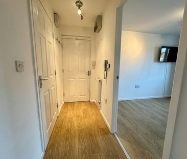 Apartment to rent on - Photo 3