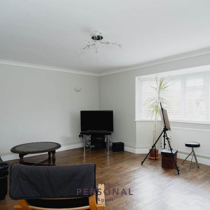 2 bedroom flat to rent - Photo 1