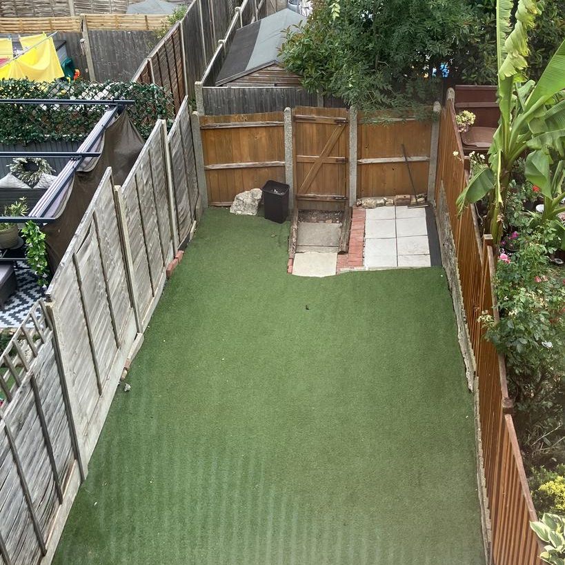 3 bedroom townhouse to rent - Photo 1