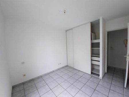 Location Appartement 3 pièces 53m² LA MONTAGNE 97417 - Photo 5