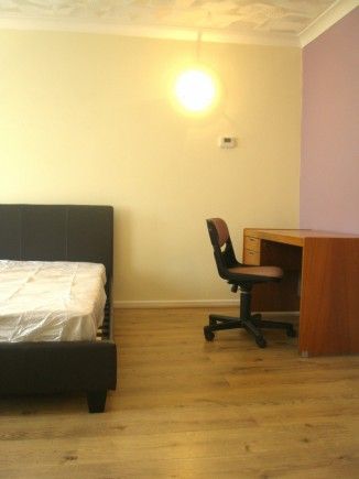 4 Bed - Cyril Child Close, Greenstead - Photo 3