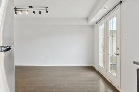 For Lease - 2441 Greenwich Road Unit# 121, Oakville, Ontario - Photo 3