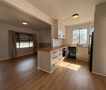 To register & apply for this property, please use this link: https:... - Photo 3