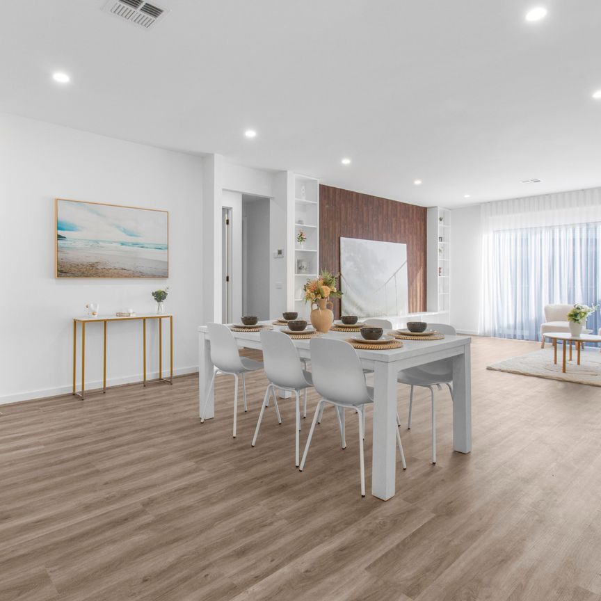 Fantastic Family Home - Photo 1