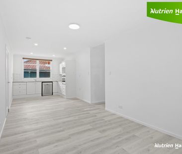 4 Bedroom brick home - Photo 6