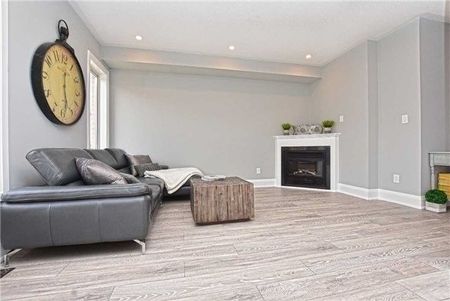 For Lease - 3811 Tacc Drive, Mississauga, Ontario - Photo 2