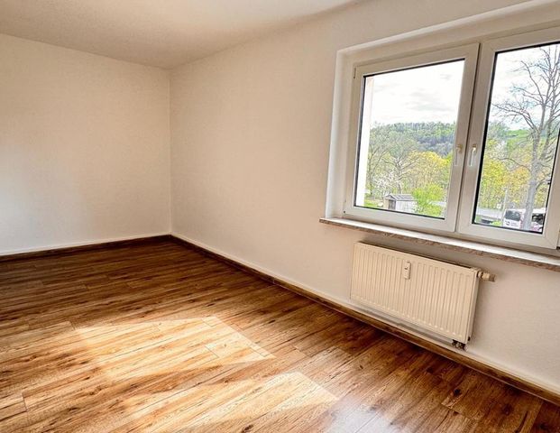 RENOVIERTE 2-RAUMWOHNUNG in ruhiger Lage! - Photo 1