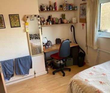 4 bedroom house to rent - Photo 4