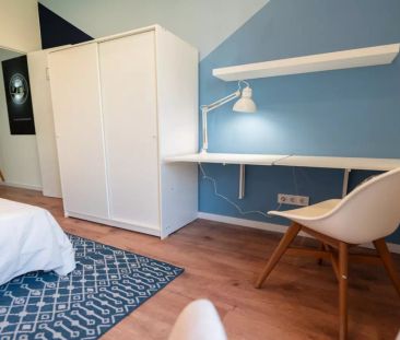 Room in a shared 7-bedroom apartment for rent in La Dreta de l'Eixample - Foto 3