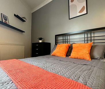 💡 All-Inclusive Double Room | in Rotherham Room 3 - Photo 3