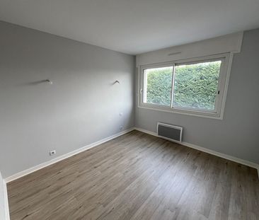Location Appartement 2 pièces 49m² - Photo 2