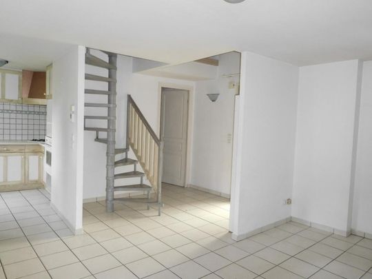 Location Appartement 2 pièces 35m² LA MOTTE SERVOLEX 73290 - Photo 1