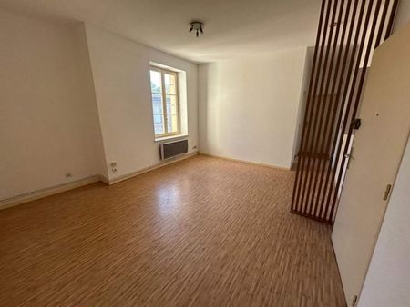 LUNEVILLE (54300) - Appartement - Photo 2