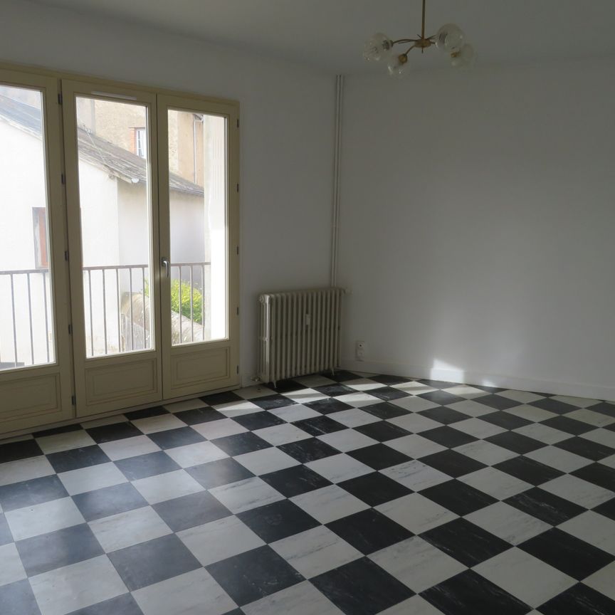 Location Appartement 3 pièces 78m² LE DORAT 87210 - Photo 1