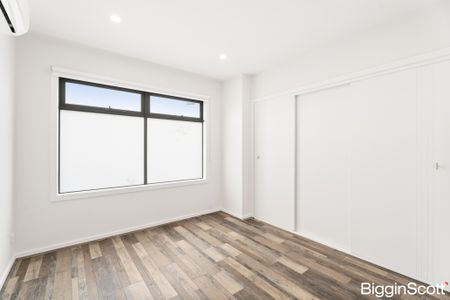 Welcome to 10B Day Street Sunshine West! - Photo 2
