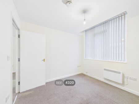 2 bedroom flat to rent - Photo 5