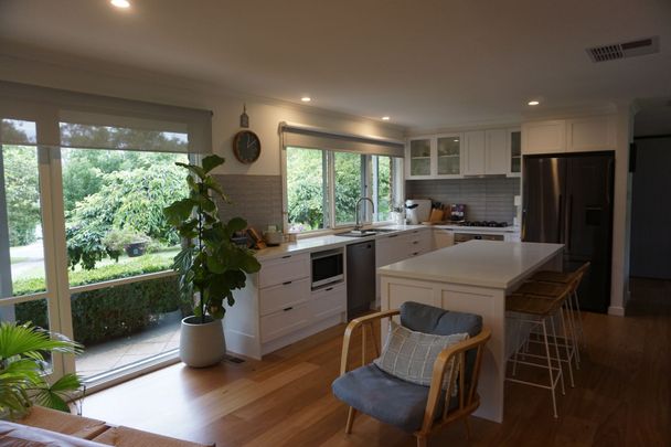 12 Bruce Street, Macedon - Photo 1