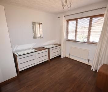 Bristow Road, Cranwell, NG34 - Photo 3