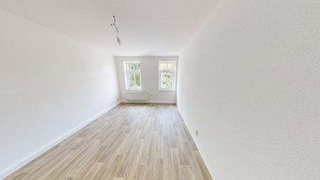 Lichtdurchflutete 3-Raum-Wohnung mit Tageslichtbad - Foto 5