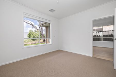 9 Ancell Court, Valley View SA 5093 - House For Rent | Domain - Photo 4
