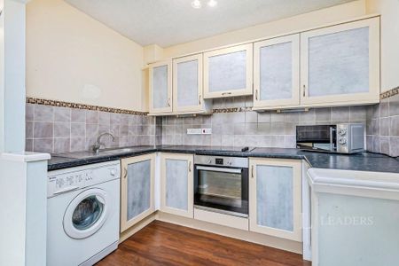 1 bedroom flat to rent - Photo 2