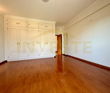 Moradia T4 em Lisboa - Photo 2