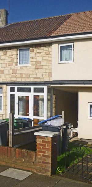 3 bedroom terraced house to rent - Photo 2