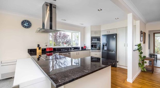 Mahurangi West Home - Photo 1