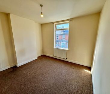 Vernon Avenue, NG6, Nottingham - Photo 1