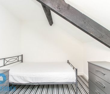 2 bed Apartment for Rent - Photo 1