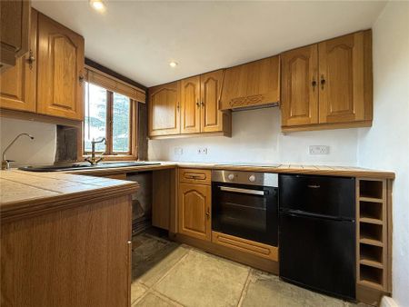 3 bedroom barn conversion to rent - Photo 2