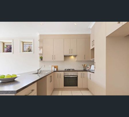 3 Caswell Cct, Mawson Lakes, SA 5095 - Photo 4