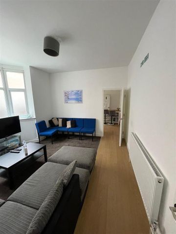 7 bedroom house to rent - Photo 2