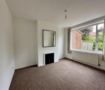 3 bedroom semi-detached house to rent - Photo 3