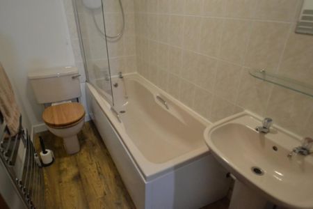 1 bedroom apartment to rent - Photo 5