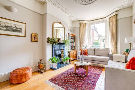 4 bedroom terraced house to rent - Photo 5