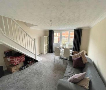 Blackthorn Court, Soham, CB7 - Photo 4