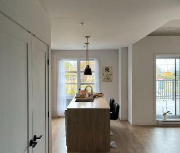 Grand 3 1/2 Mont-St-Hilaire 884pi2 - Photo 3