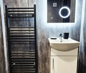 1 bedroom end of terrace house to rent - Photo 2