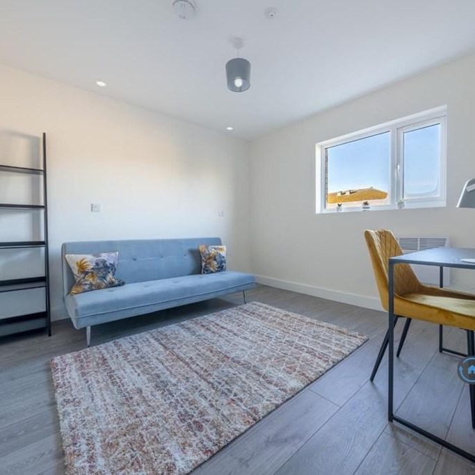 2 bedroom flat to rent - Photo 1