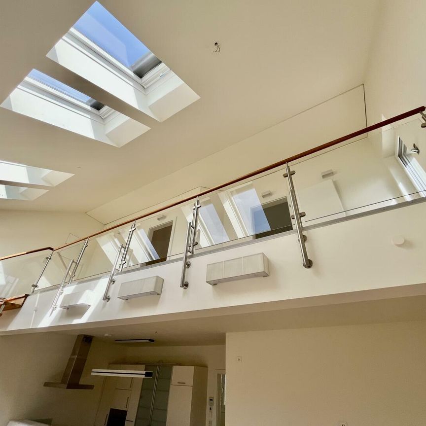 Maisonette: mit uneinsichtiger Dachterrasse, Parkplatz, top Ausstattung, Andritz - Photo 1