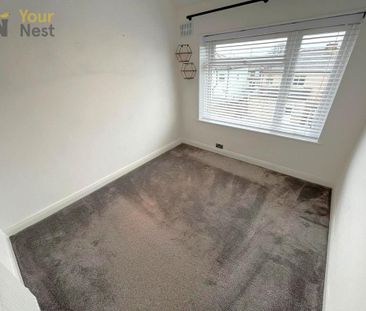 2 bedroom semi-detached house to rent - Photo 5