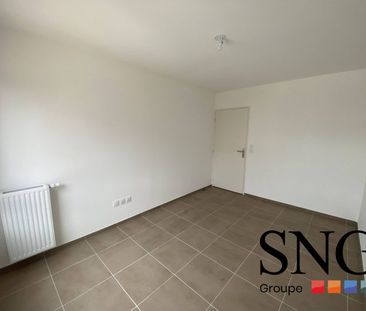 T3 AVEC LOGGIA + PARKINGS - Photo 5